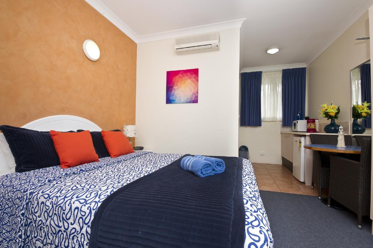 Tuncurry Beach Motel Bagian luar foto